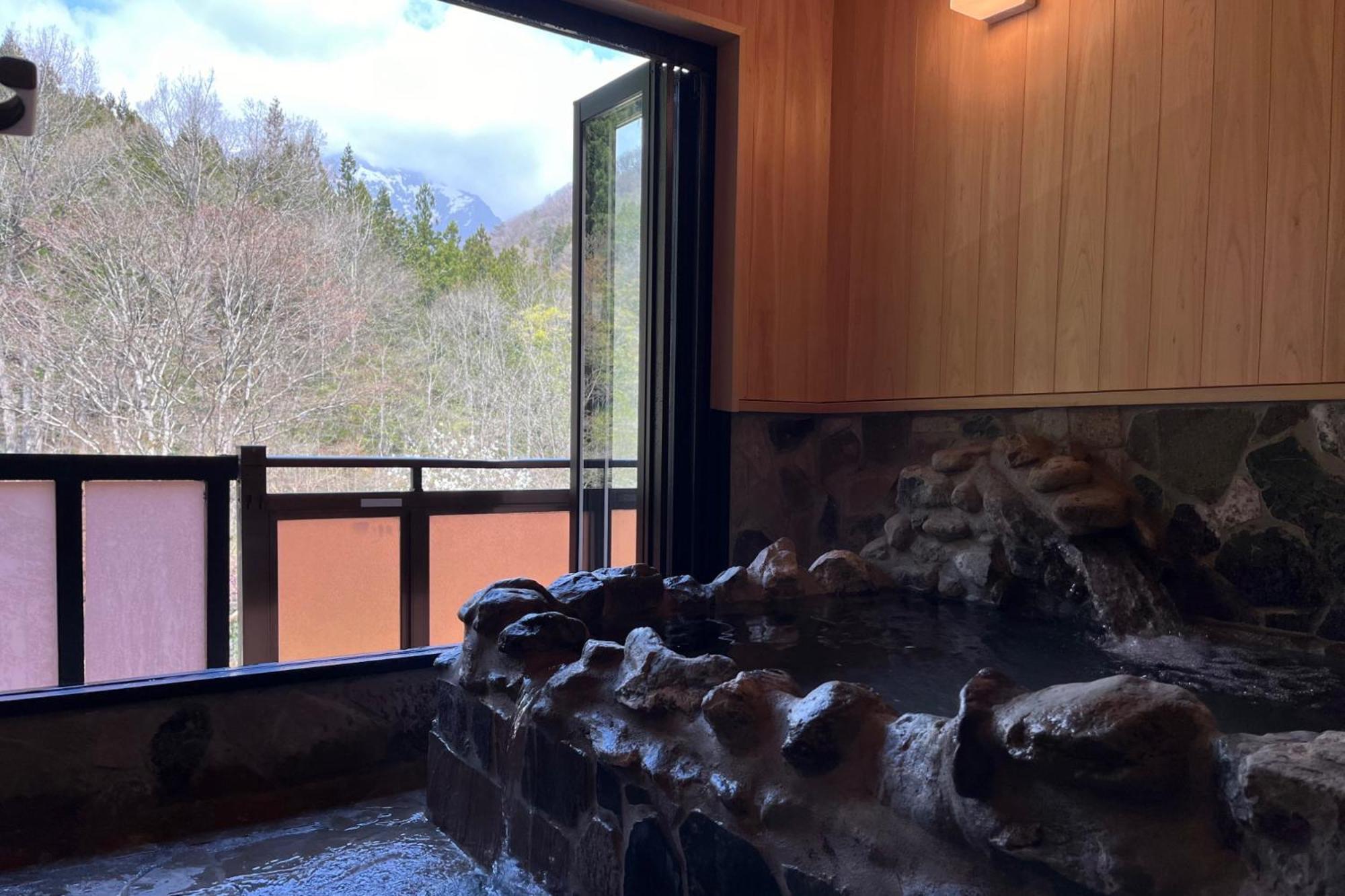 谷川温泉 檜の宿 水上山荘 みなかみ町 エクステリア 写真