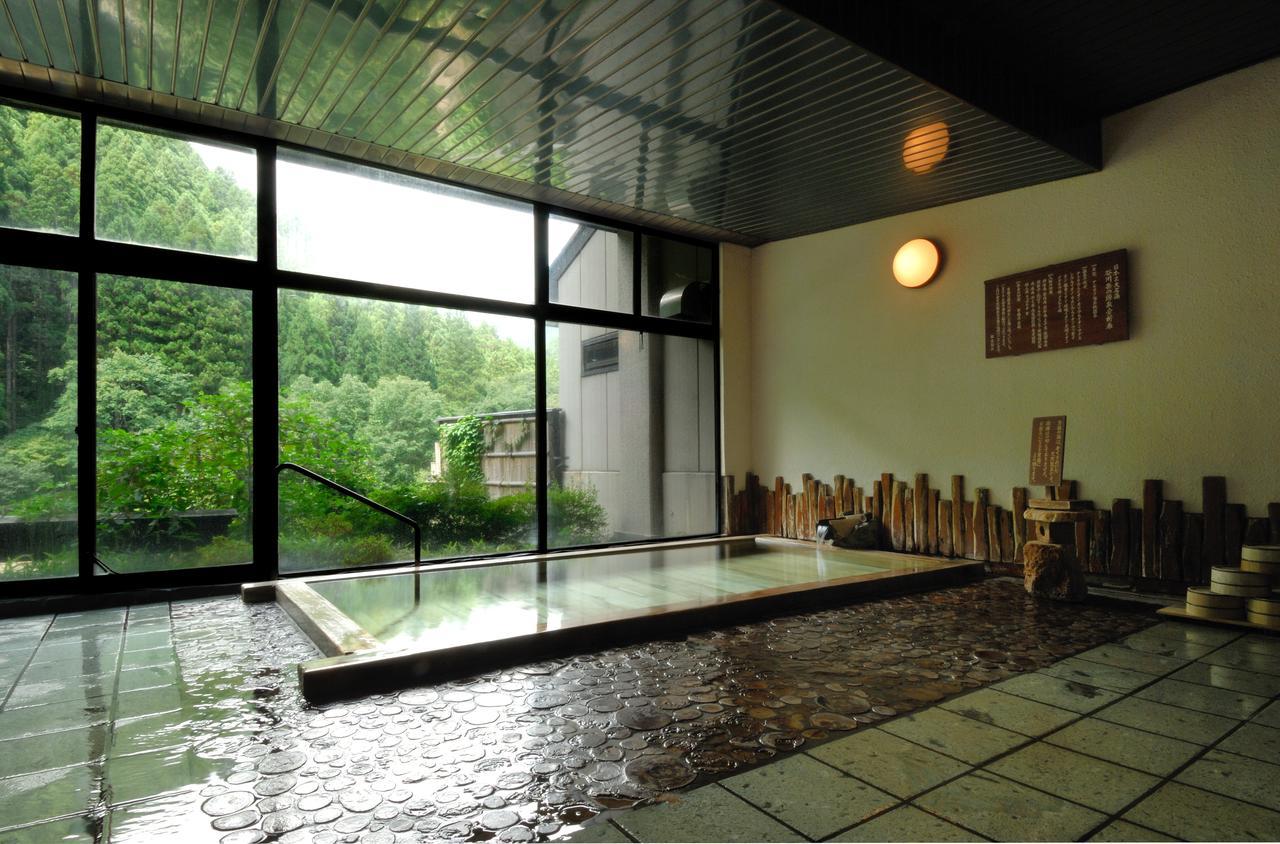 谷川温泉 檜の宿 水上山荘 みなかみ町 エクステリア 写真