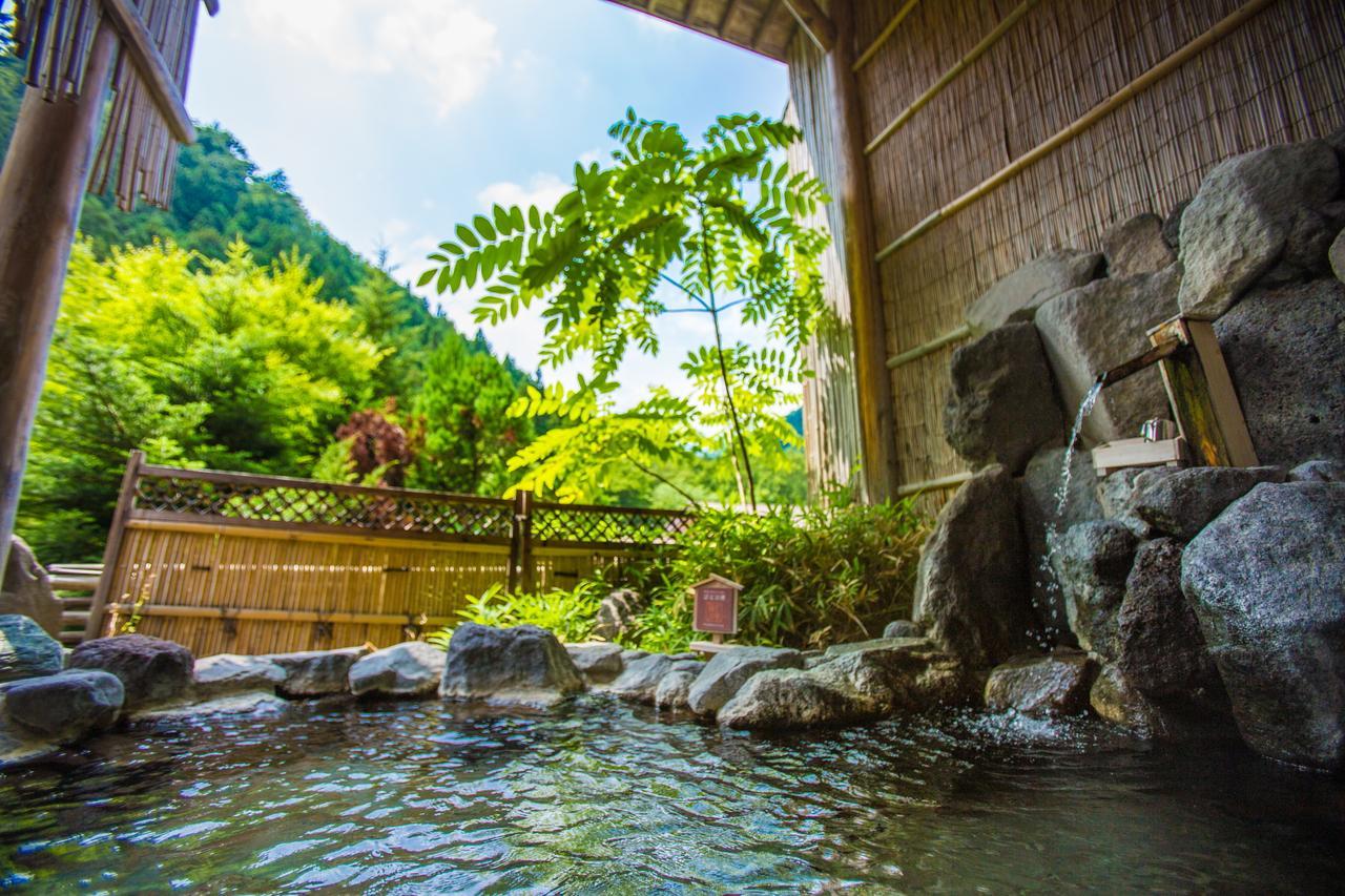 谷川温泉 檜の宿 水上山荘 みなかみ町 エクステリア 写真